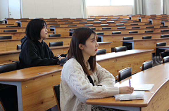 釧路公立大学の在校生の声