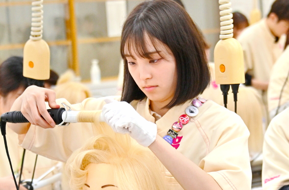 グラムール美容専門学校のcampusgallery