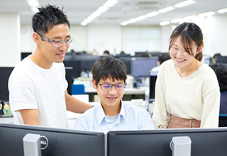 三栄ハイテックス株式会社の画像