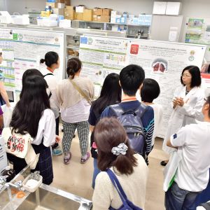 横浜薬科大学のオープンキャンパス