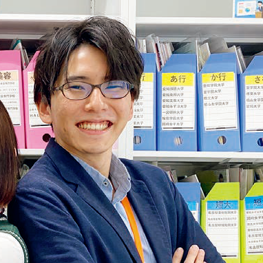 飛鳥未来高等学校　名古屋キャンパスの先生