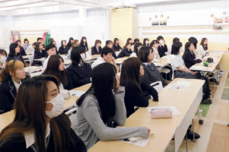 新入生オリエンテーション（飛鳥未来きずな高等学校　立川キャンパス）