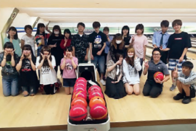 ボウリング大会（飛鳥未来きずな高等学校　静岡キャンパス）