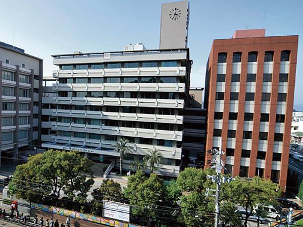 京都外国語専門学校